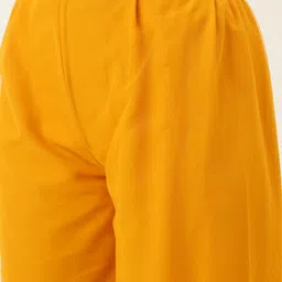 Ethnovog Abstract Dyed Kurta With Sharara & Dupatta image 4