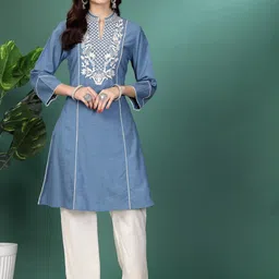 Nayam By Lakshita Ethnic Motifs Yoke Design Panelled Thread Work Linen Kurta With Palazzos-image-40