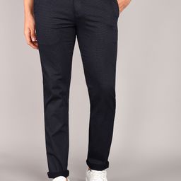 killer Men Slim Fit Black Cotton Blend Trousers-picture-17